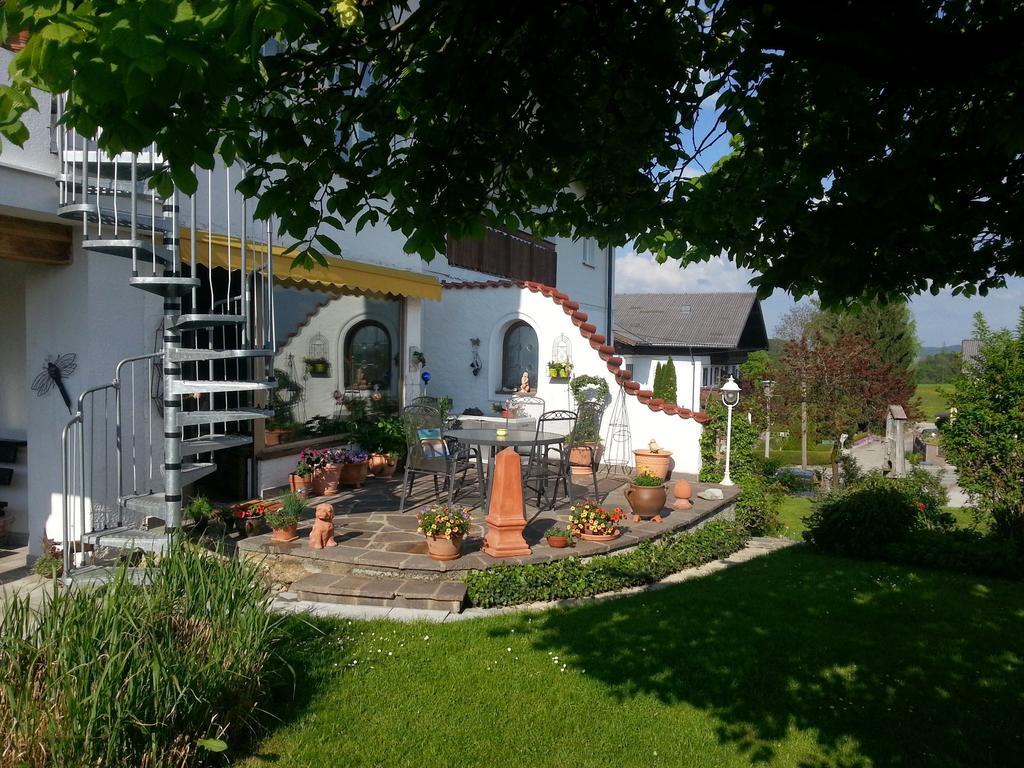 Hotel/Pension Rosengarten Franking Екстер'єр фото