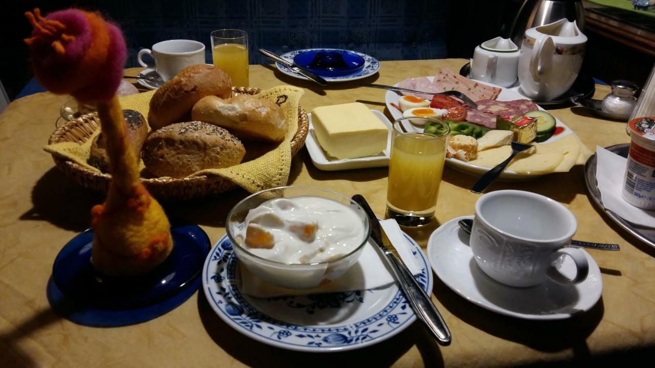 Hotel/Pension Rosengarten Franking Екстер'єр фото